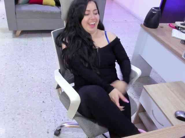 KimKaliifa KimKaliifa