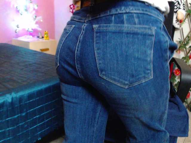 GeorginaBianco's BongaCams show and profile