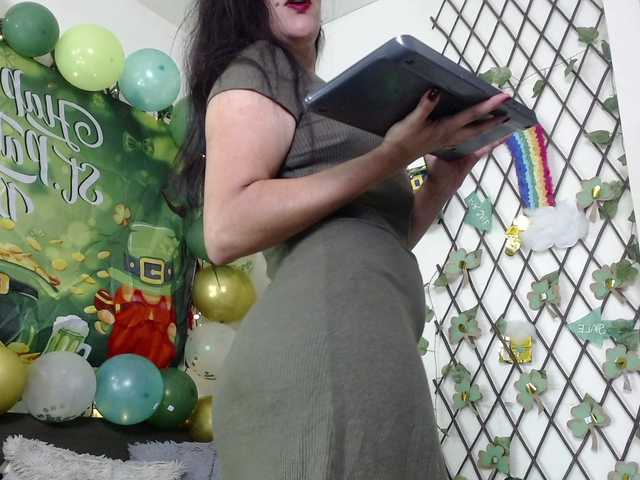 GeorginaBianco's BongaCams show and profile