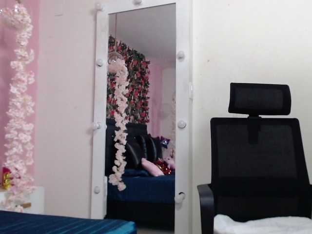 GeorginaBianco's BongaCams show and profile