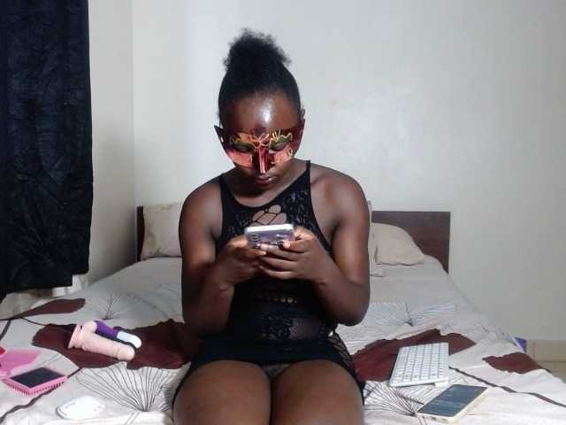 Kittysugar's BongaCams show and profile