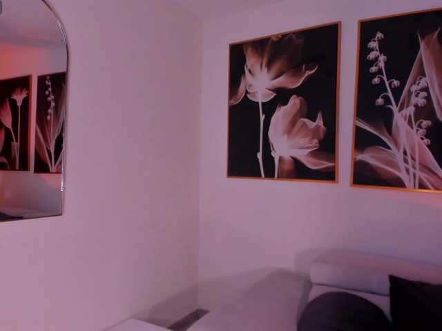 CandaseRussell's BongaCams show and profile