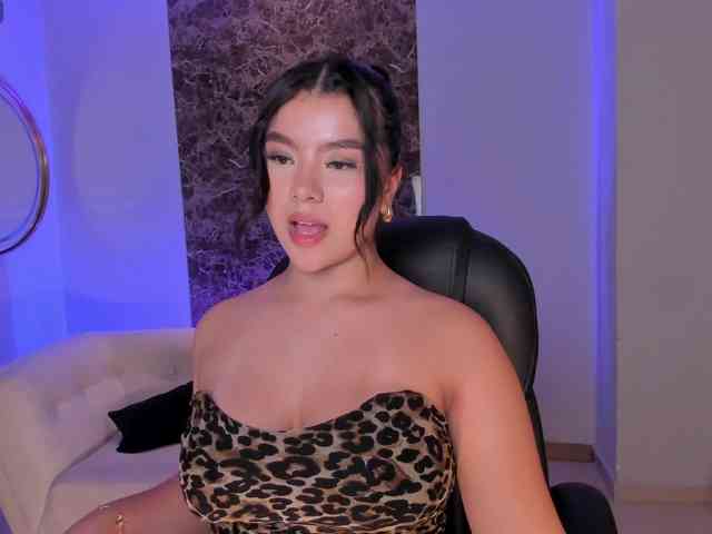 CandaseRussell webcam