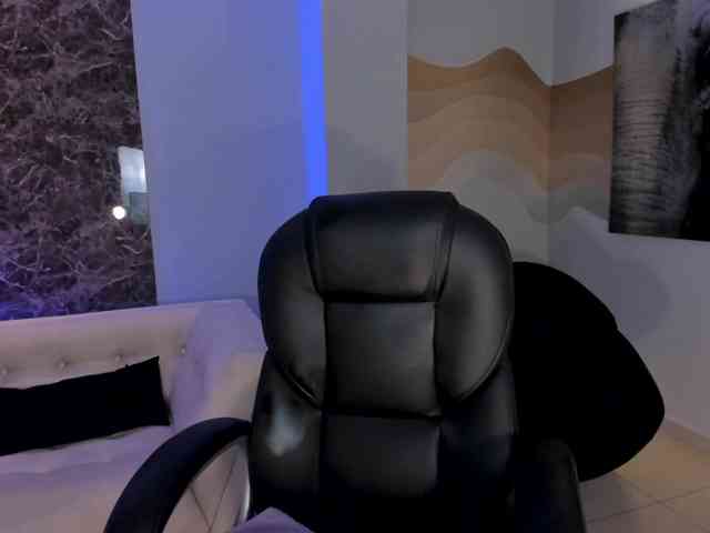 CandaseRussell webcam