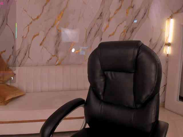 CandaseRussell webcam