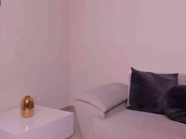 CandaseRussell webcam