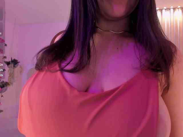 CandaseRussell Live Webcam on BongaCams