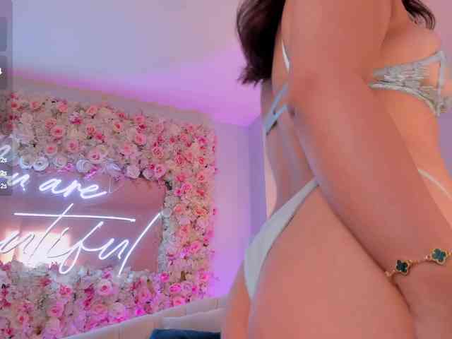 CandaseRussell webcam