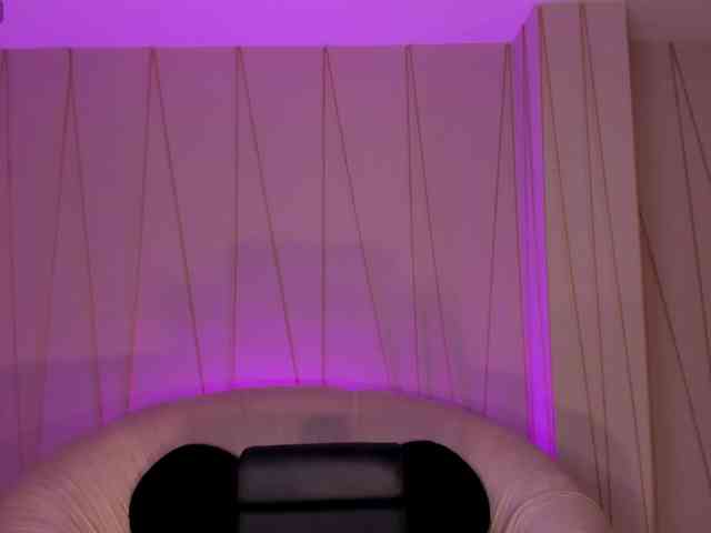 CandaseRussell webcam