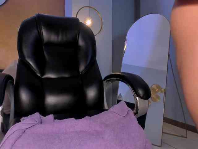 CandaseRussell webcam