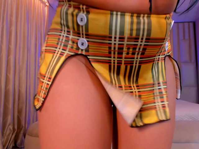 AmaliaCruss's BongaCams show and profile