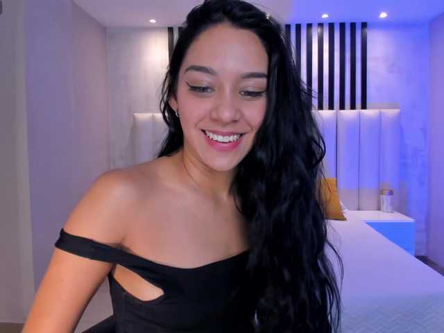AmaliaCruss's BongaCams show and profile