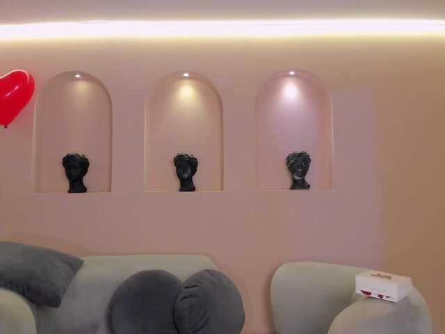 AmaliaCruss's BongaCams show and profile