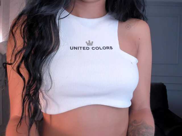 AmaliaCruss's BongaCams show and profile