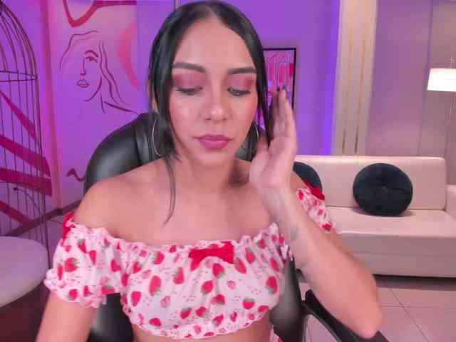 AmaliaCruss webcam