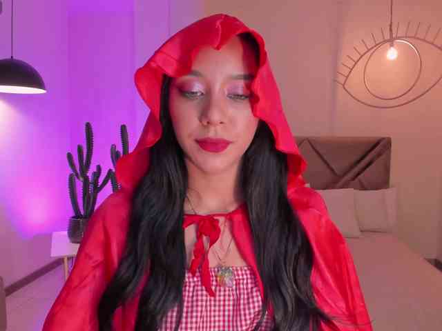 AmaliaCruss webcam
