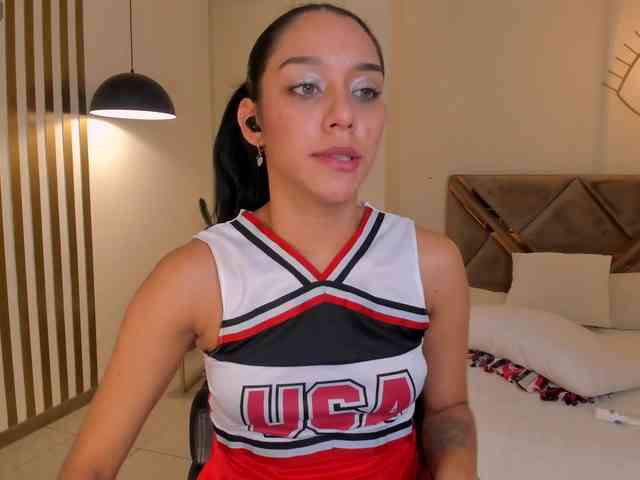 AmaliaCruss webcam