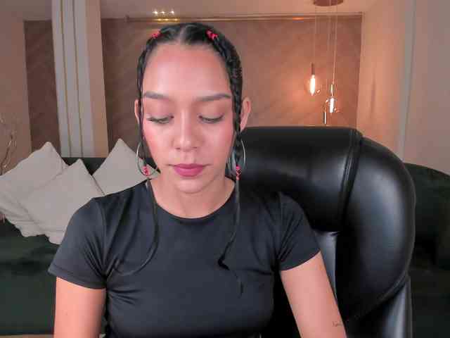 AmaliaCruss webcam