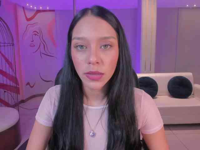 AmaliaCruss webcam