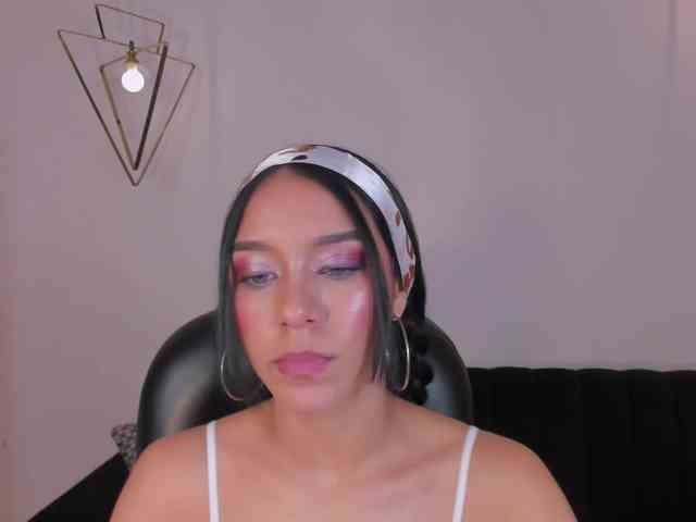 AmaliaCruss webcam