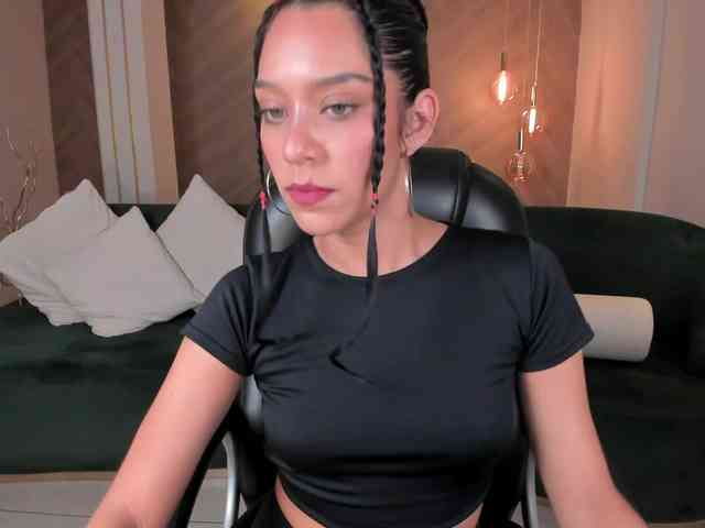 AmaliaCruss webcam
