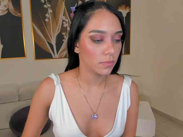AmaliaCruss webcam