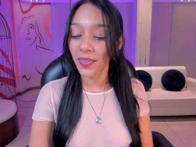 AmaliaCruss webcam