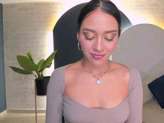 AmaliaCruss AmaliaCruss