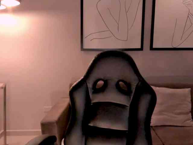 AmaliaCruss webcam