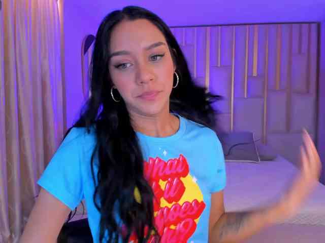 AmaliaCruss AmaliaCruss