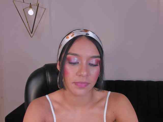 AmaliaCruss webcam