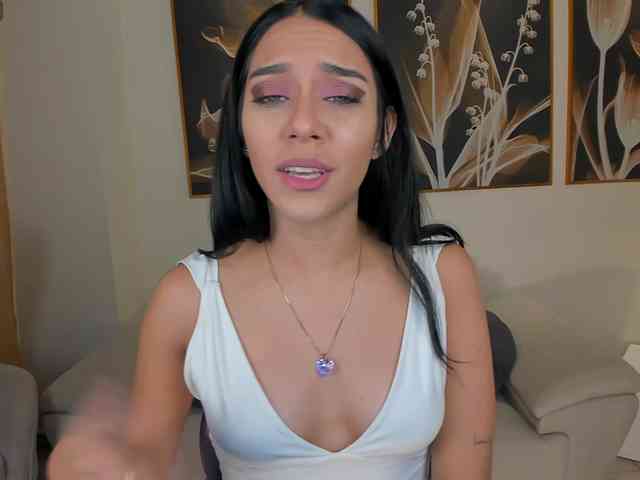 AmaliaCruss webcam