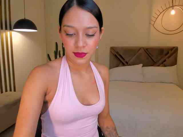 AmaliaCruss webcam