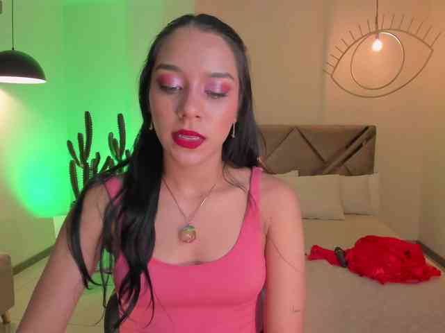 AmaliaCruss webcam