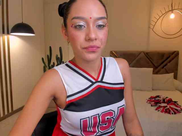 AmaliaCruss webcam