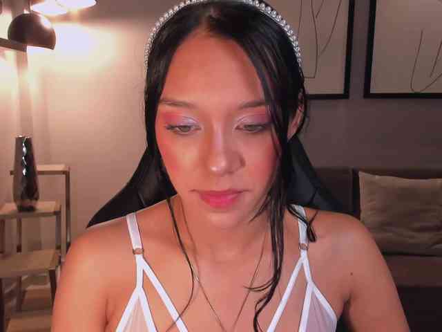 AmaliaCruss webcam