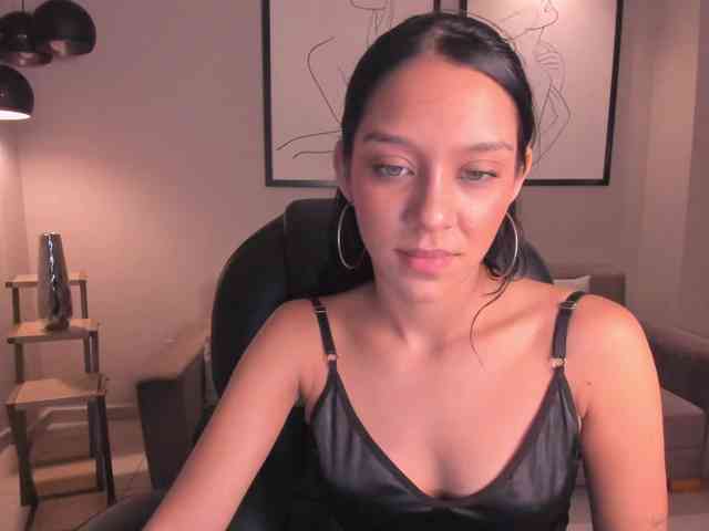 AmaliaCruss webcam