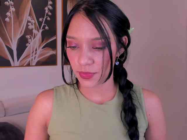 AmaliaCruss webcam