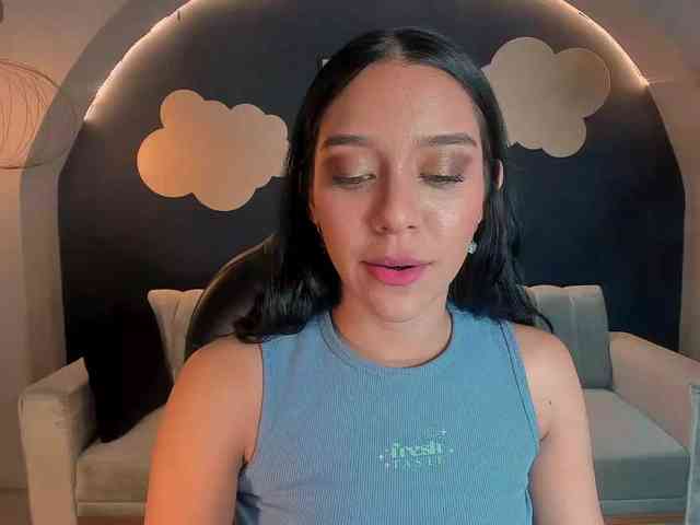 AmaliaCruss webcam