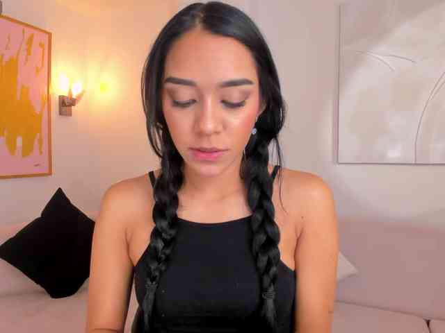 AmaliaCruss webcam