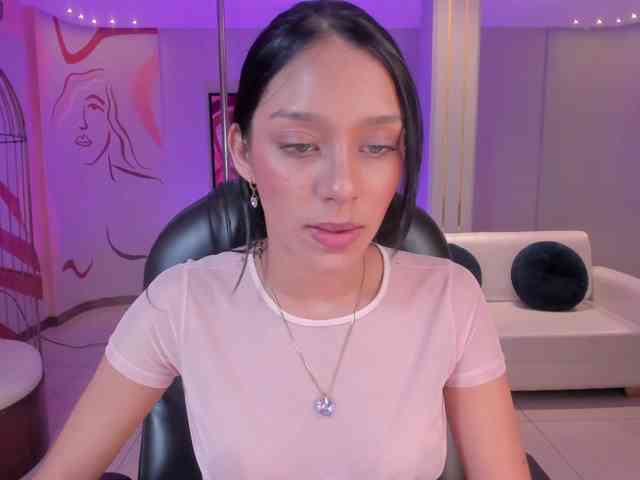 AmaliaCruss webcam