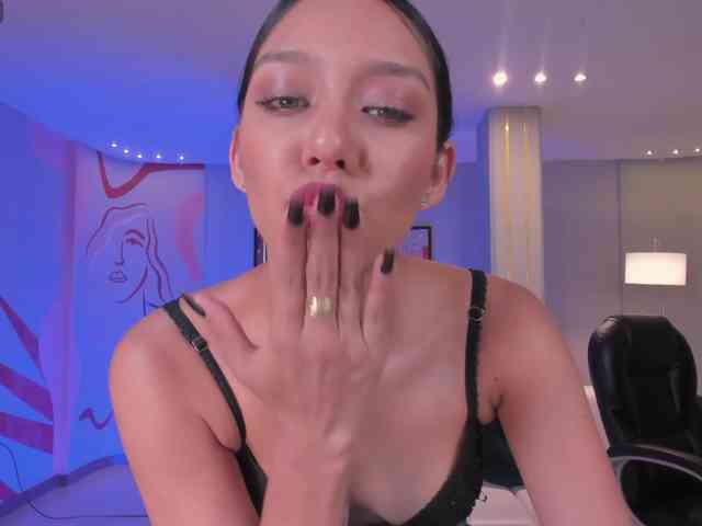 AmaliaCruss webcam