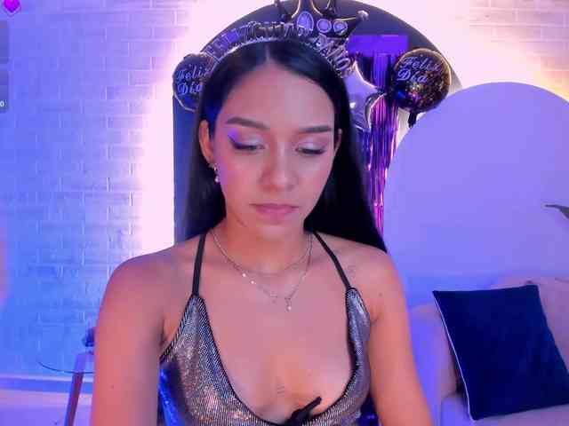 AmaliaCruss AmaliaCruss