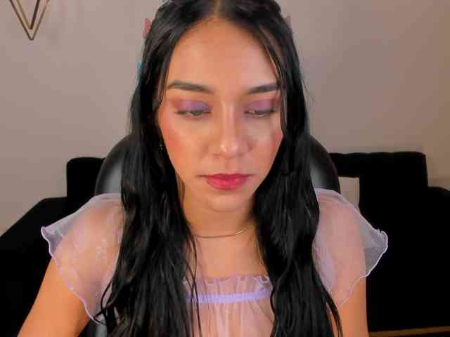AmaliaCruss webcam