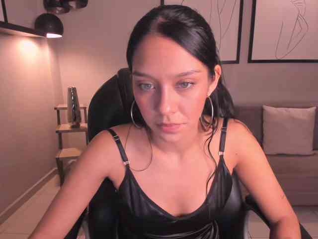 AmaliaCruss webcam