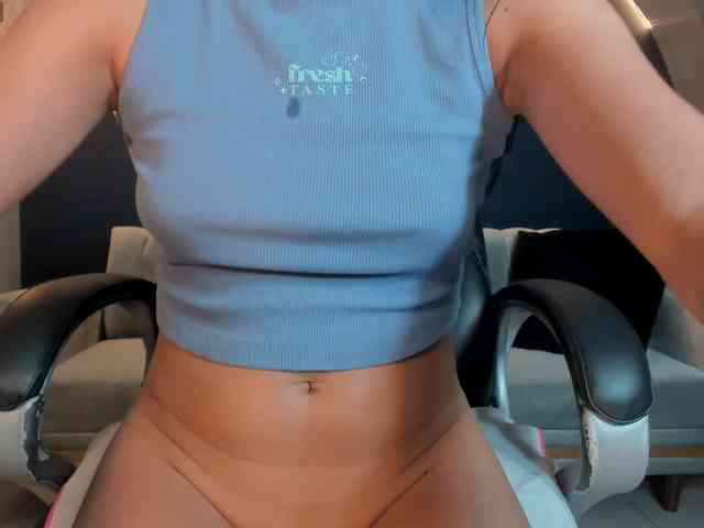 AmaliaCruss webcam