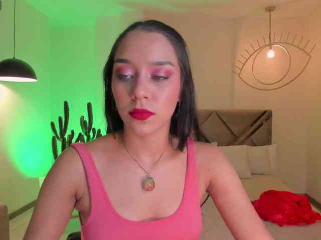 AmaliaCruss webcam