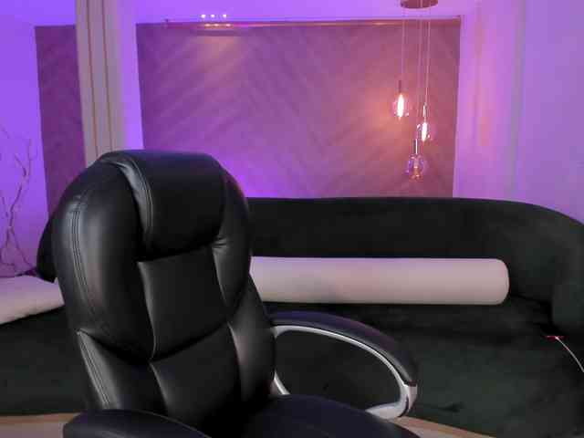 AmaliaCruss webcam