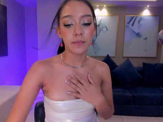 AmaliaCruss AmaliaCruss