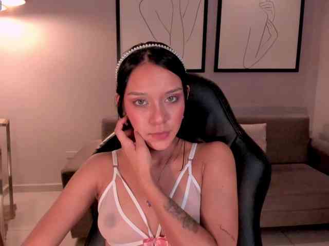 AmaliaCruss webcam